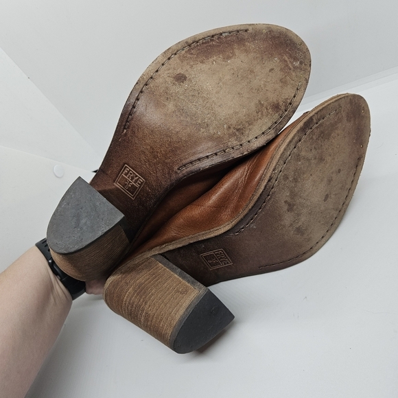 Frye cognac Izzy Zip moto sandal heeled mule peeptoe size 9B - Picture 10 of 13